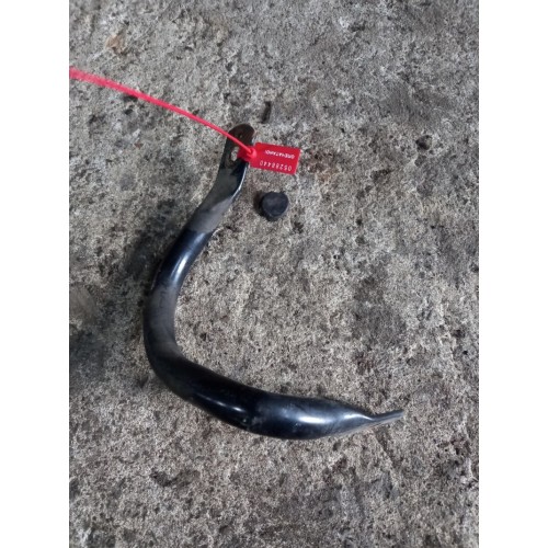 Кронштейн основной подножки Renault Premium 460 050912 LH (440)