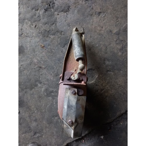 Заслонка горного тормоза MAN TGA D2066 413388 в сборе с цилиндром (895)-2