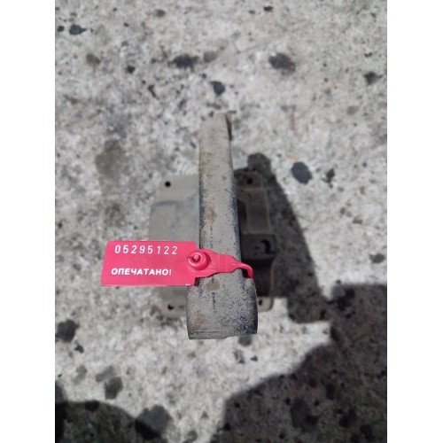 Кронштейн компрессора кондиционера Renault Premium DCI (122)-3