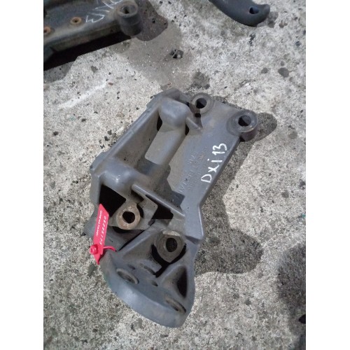 Кронштейн ролика натяжителя Renault DXI 13/Volvo D13 (173)