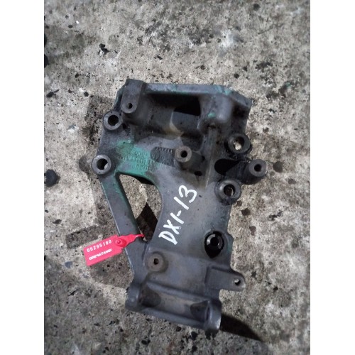 Кронштейн генератора+кронштейн компрессора кондиционера Volvo D13/Renault DXI 13 (180)