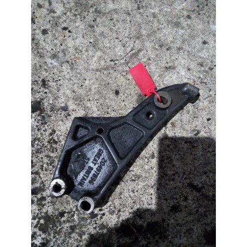 Кронштейн ролика Volvo D13/Renault DXI 13 (022)-2