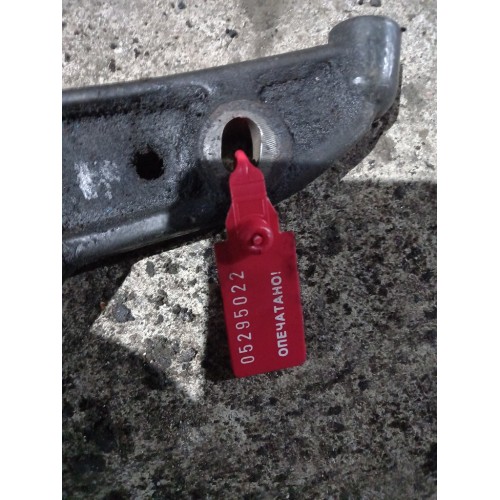 Кронштейн ролика Volvo D13/Renault DXI 13 (022)-1