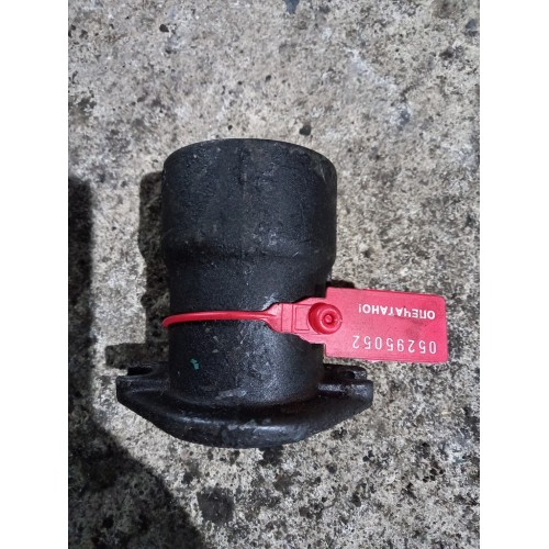 Фланец системы охлаждения Volvo (052)-2