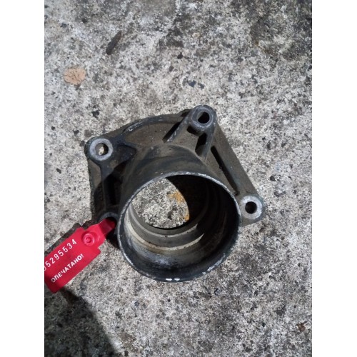 Фланец системы охлаждения Volvo (534)