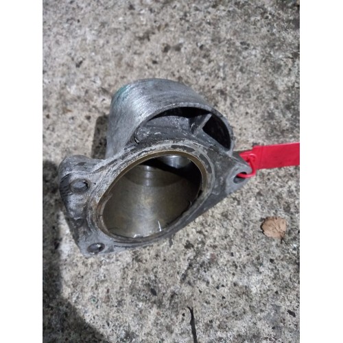 Фланец системы охлаждения Volvo (521)-2