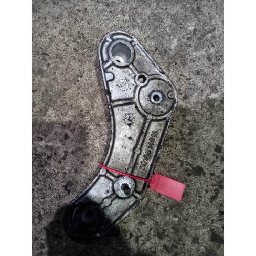 Кронштейн патрубка интеркулера Renault DXI 11 (098)-2