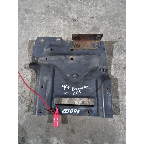 Кронштейн усилителя бампера Scania R420 139094 LH (552)