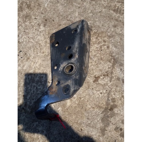 Кронштейн усилителя бампера Scania R420 LH 139094 (596)-1