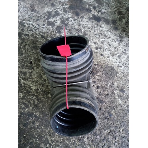 Патрубок воздушного фильтра DAF 105 914776 резиновый (642)-2