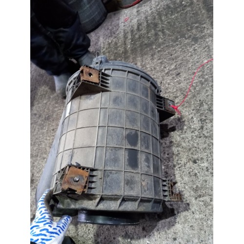 Корпус воздушного фильтра Scania R420 139094 деф. (644)-4