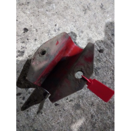 Кронштейн КПП Renault Magnum B18 (719)-1