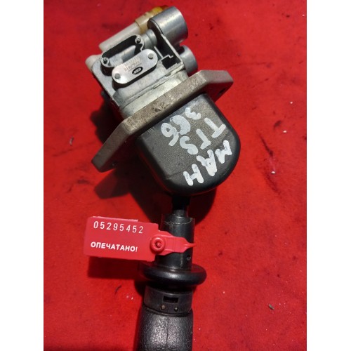 Кран ручного тормоза MAN TGS 025665 не ориг. (452)