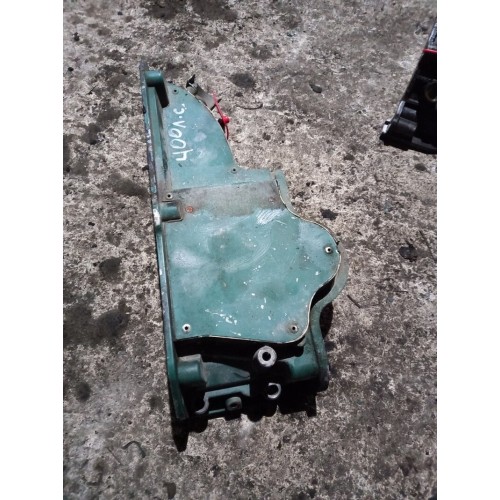 Крышка плиты двигателя (задняя верхняя) Volvo D13A/D13C (822)-2