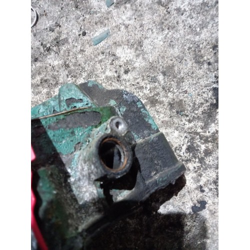 Крышка плиты двигателя (задняя верхняя) Volvo D13A/D13C (910)-2