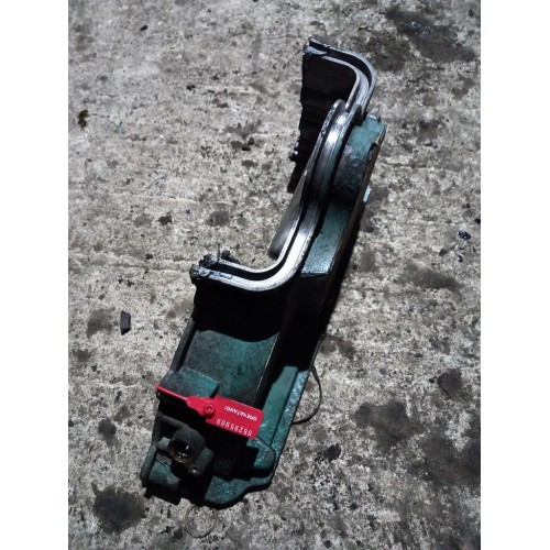 Крышка плиты двигателя (задняя верхняя) Volvo D13A/D13C (909)