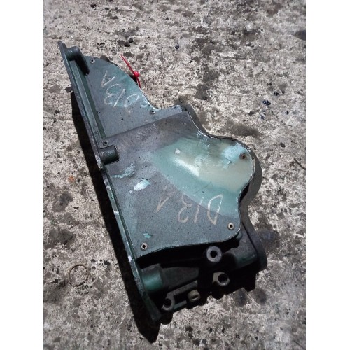 Крышка плиты двигателя (задняя верхняя) Volvo D13A/D13C (909)-3