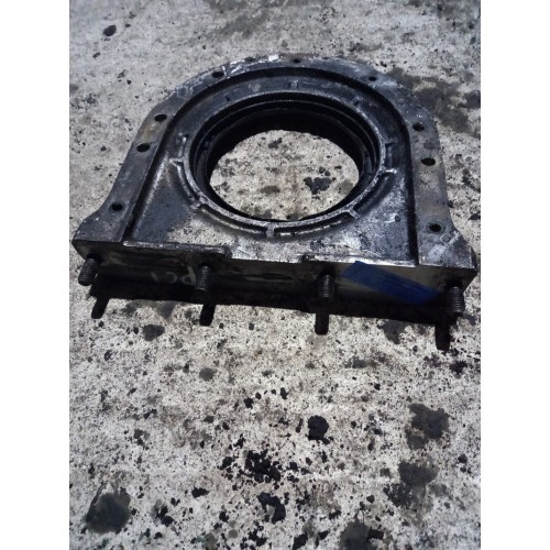 Крышка сальника коленвала Renault Magnum MACK (298)-1