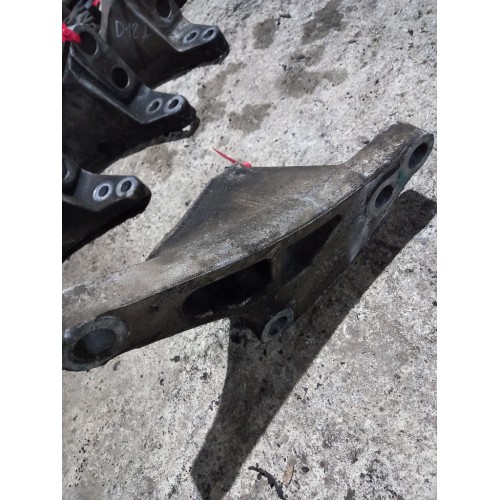 Кронштейн двигателя Volvo D13D/D13C/Renault Premium DXI 11 задний RH (780)-3