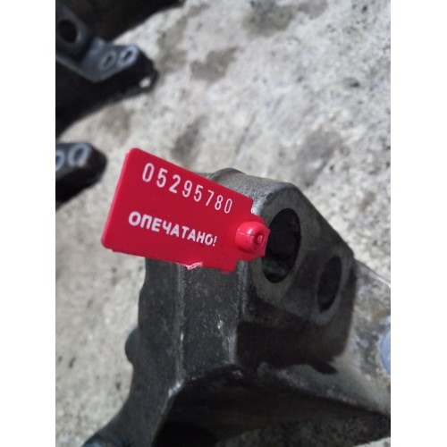 Кронштейн двигателя Volvo D13D/D13C/Renault Premium DXI 11 задний RH (780)-1