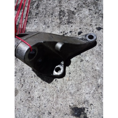 Кронштейн двигателя Volvo D13D/D13C/Renault Premium DXI 11 задний RH (763)-2