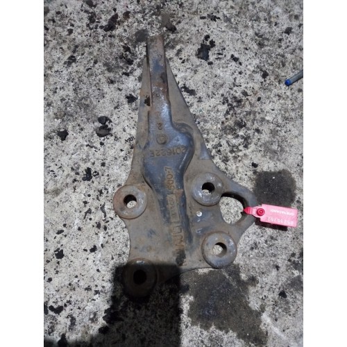 Кронштейн двигателя Renault Premium DCI задний RH (752)