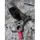 Кронштейн двигателя Volvo D13A/Renault Magnum DXI 13 RH (828)