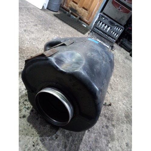 Корпус воздушного фильтра Volvo FH 12 466203 (304)-5