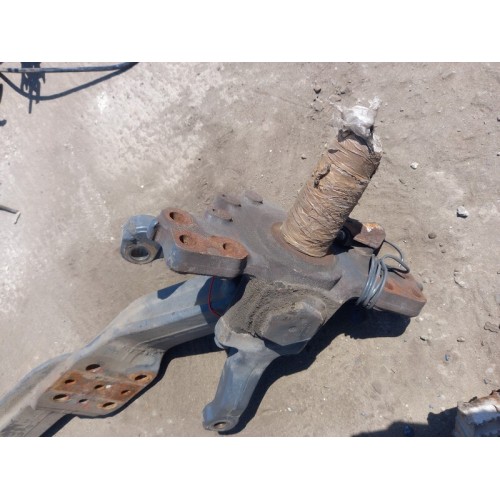 Балка передняя Renault T-Seria в сборе с цапфами d68 (929)-5