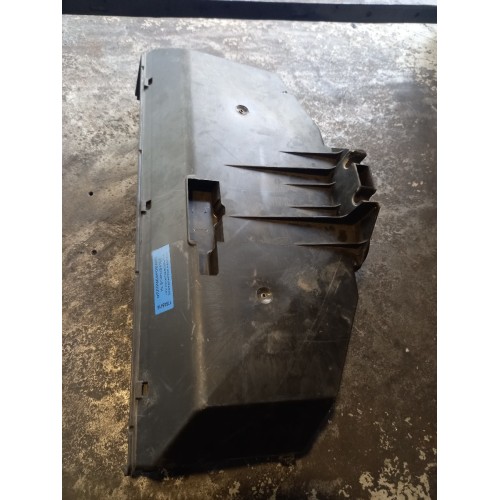 Часть корпуса отопителя (печки) Volvo нижняя (414)