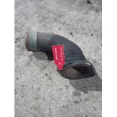 Патрубок охлаждения термостата Volvo D12A (963)