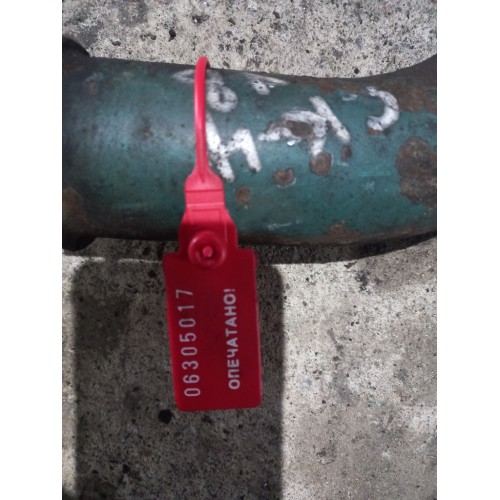 Патрубок охлаждения под датчик Volvo D12A (017)-1