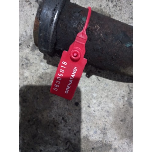 Патрубок охлаждения под датчик Volvo D12A (018)-1