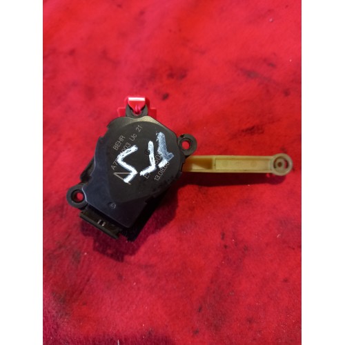 Моторчик заслонки отопителя (сервопривод) MAN TGS 025665 (300)