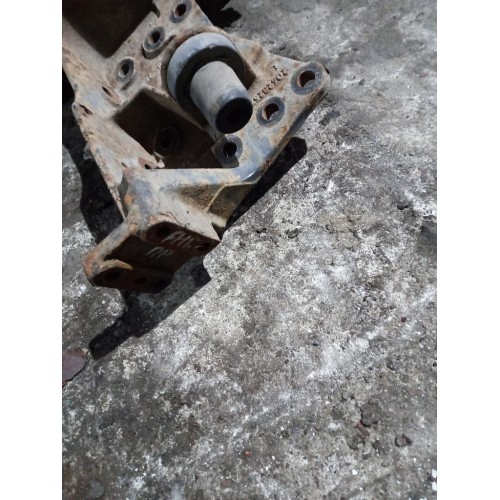 Кронштейн буксировочного крюка Volvo FH 12 RH (096)-4