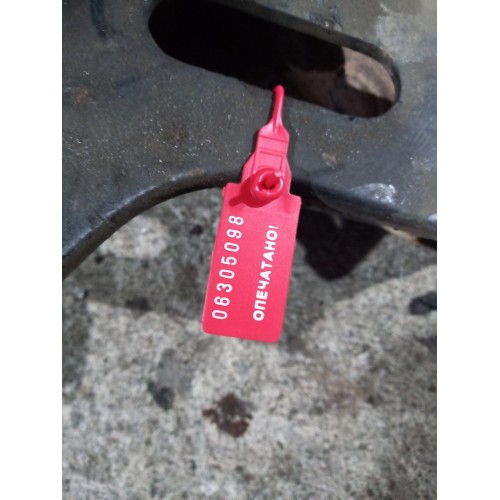 Кронштейн буксировочного крюка Volvo FH 12 до 2002г LH (098)-2