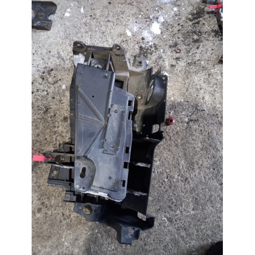 Корпус фары Volvo FH 12 467307 LH (051)-3