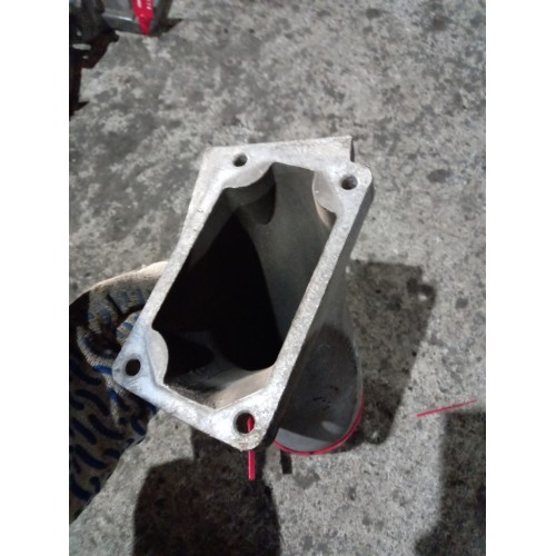 Патрубок впускного коллектора Renault  DXI 11 (183)-2