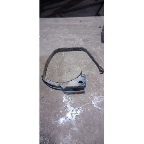 Кронштейн топливного бака Volvo FH 12 67х56 деф. (843) 