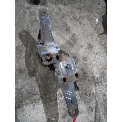 Кронштейн пневмоподушек Volvo LH (494)