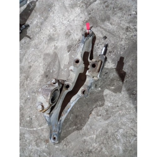 Кронштейн пневмоподушек Volvo LH (494)-1