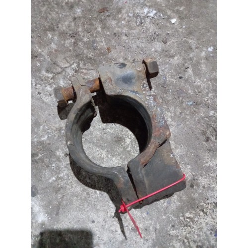 Скоба заднего стабилизатора Volvo в сборе (473)-2