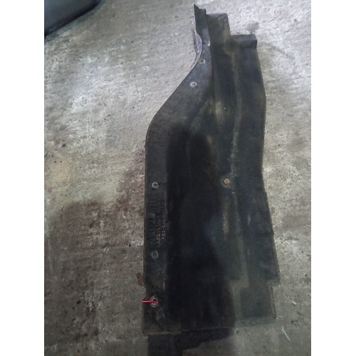 Пыльник двигателя DAF 85 CF с кабины (824) -1