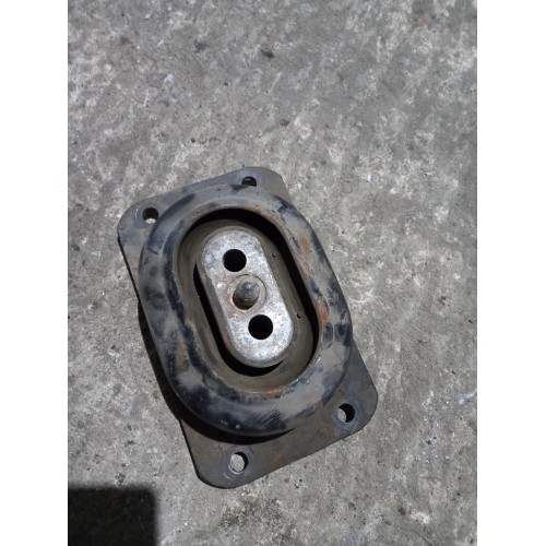 Подушка двигателя Volvo FH 13 передняя (347)