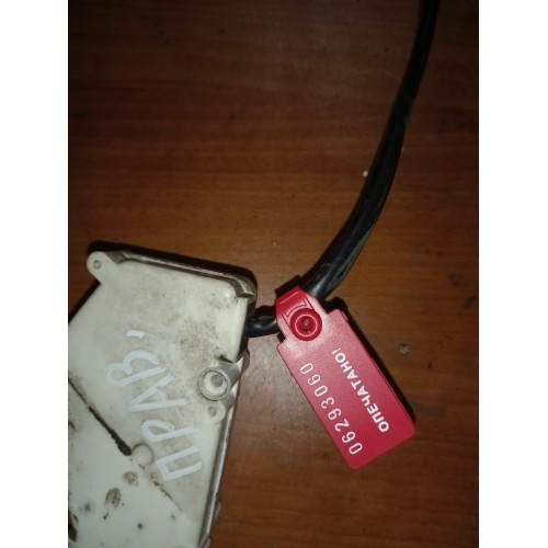 Доводчик замка двери Scania 4-5 (060)-2