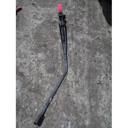 Поводок дворников Volvo (509)