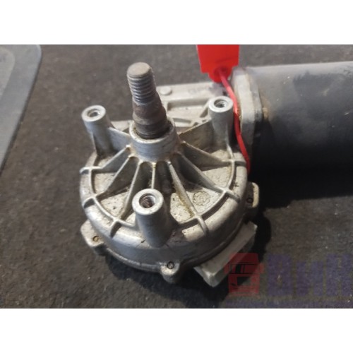 Моторчик стеклоочистителя Mercedes (045)-4