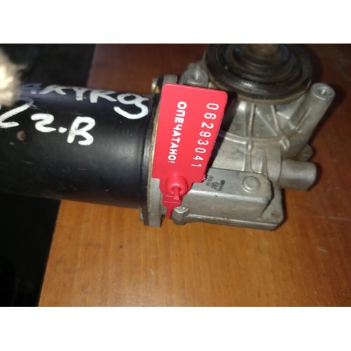 Моторчик стеклоочистителя Mercedes (041)-2