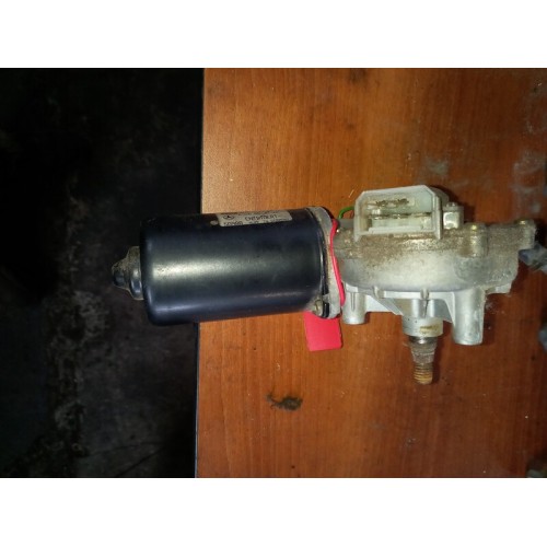 Моторчик стеклоочистителя Mercedes (146)-1