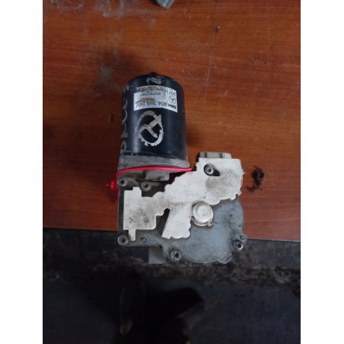 Моторчик стеклоочистителя Mercedes (046)-2